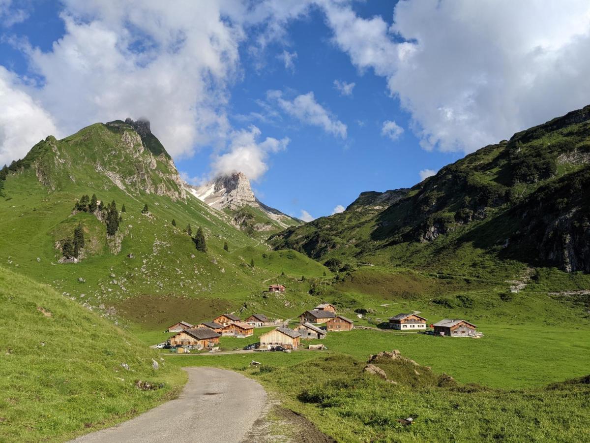 Ferienhaus Vakanz Raggal Buitenkant foto